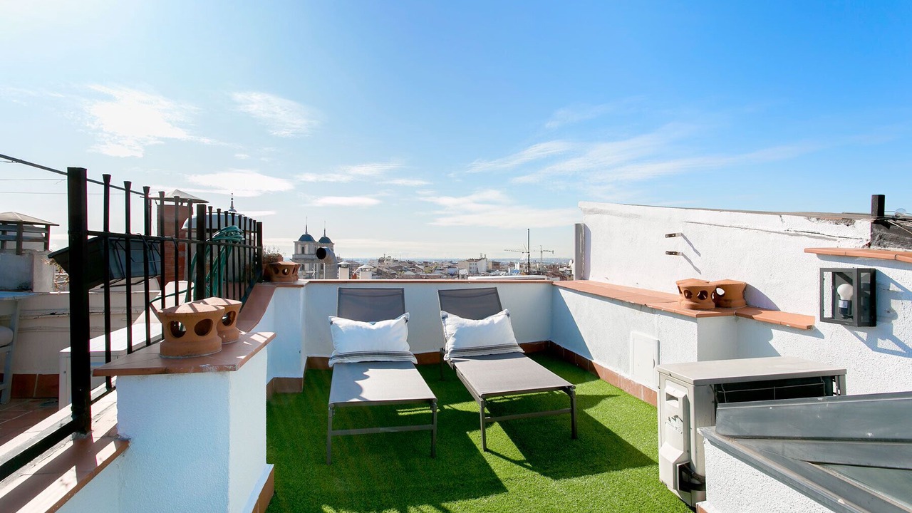 Photo of Outdoor in Sol