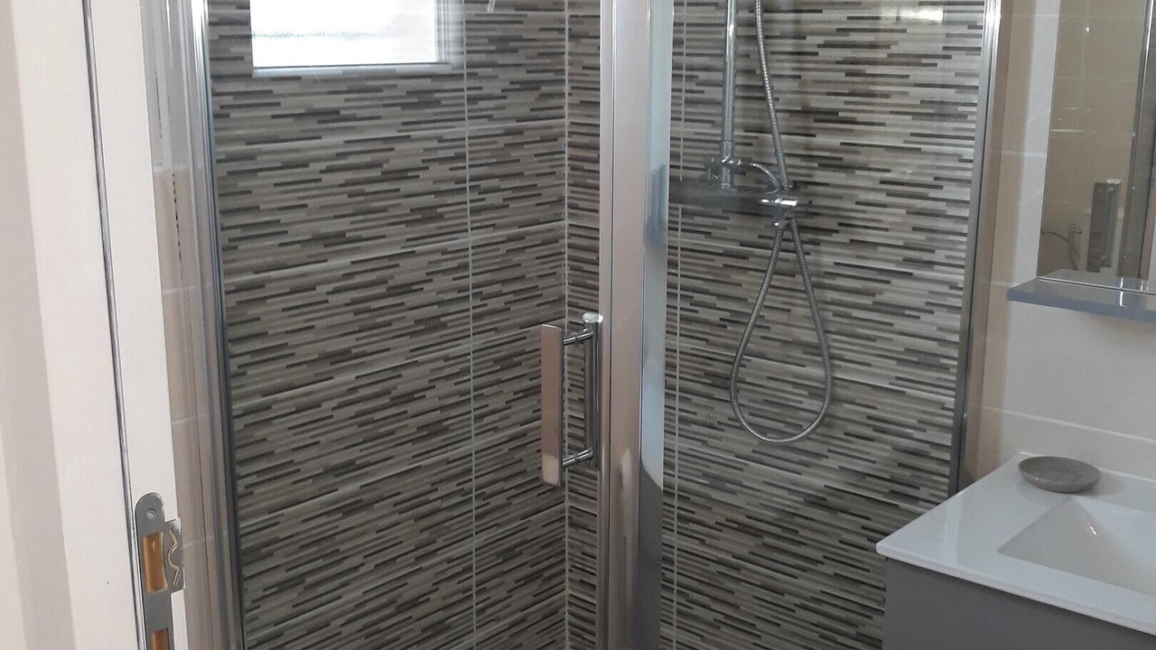 Photo of Bathroom in Pujaut