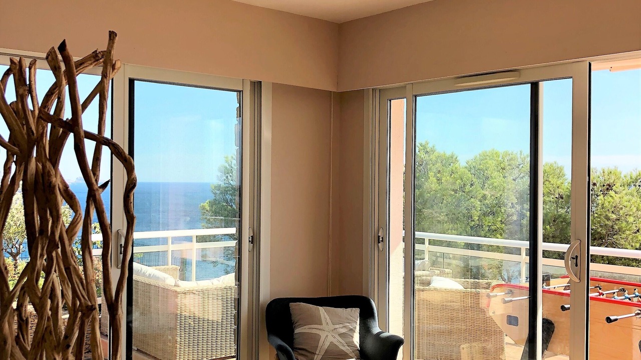 Photo of Livingroom in Ensues-la-Redonne
