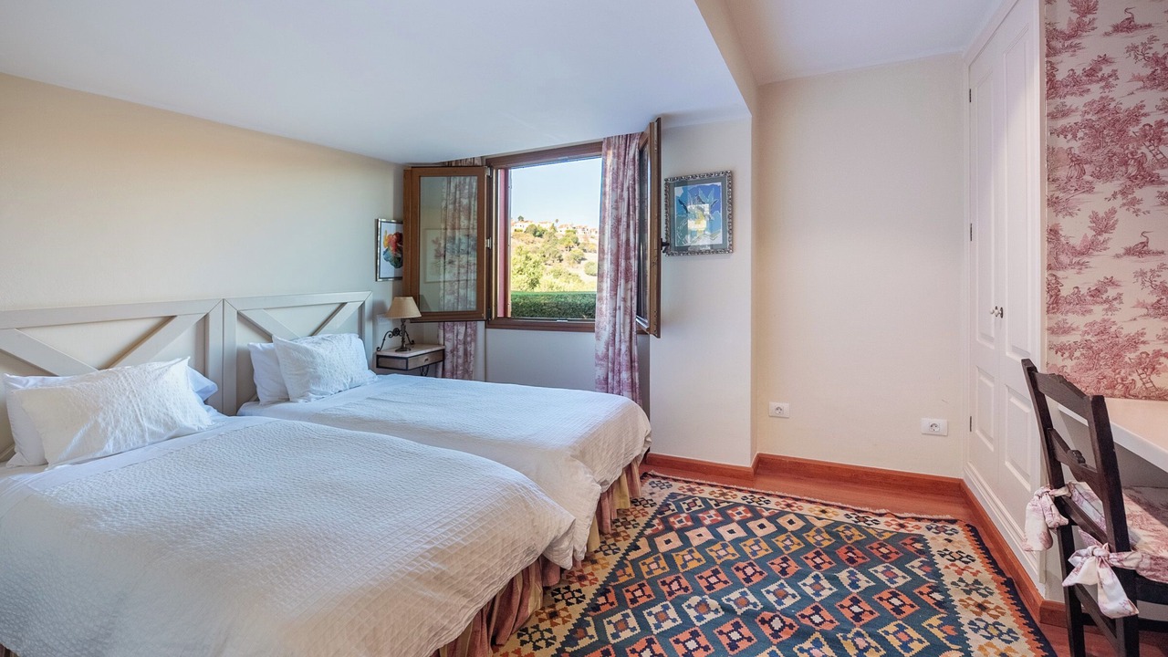Photo of Bedroom in Las Brisas