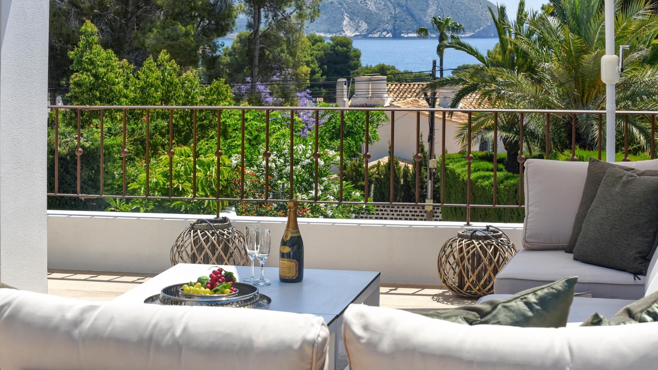 Photo of Patio Balcony in Moravit