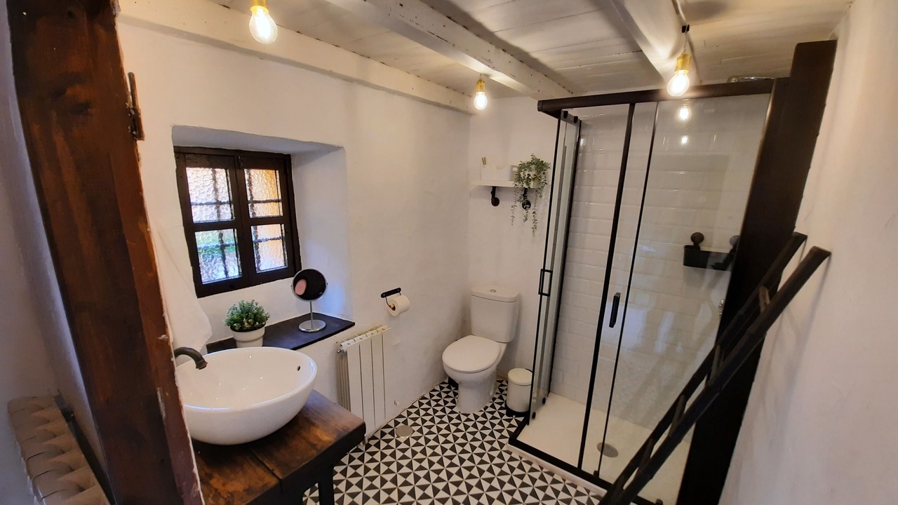 Photo of Bathroom in Burgohondo