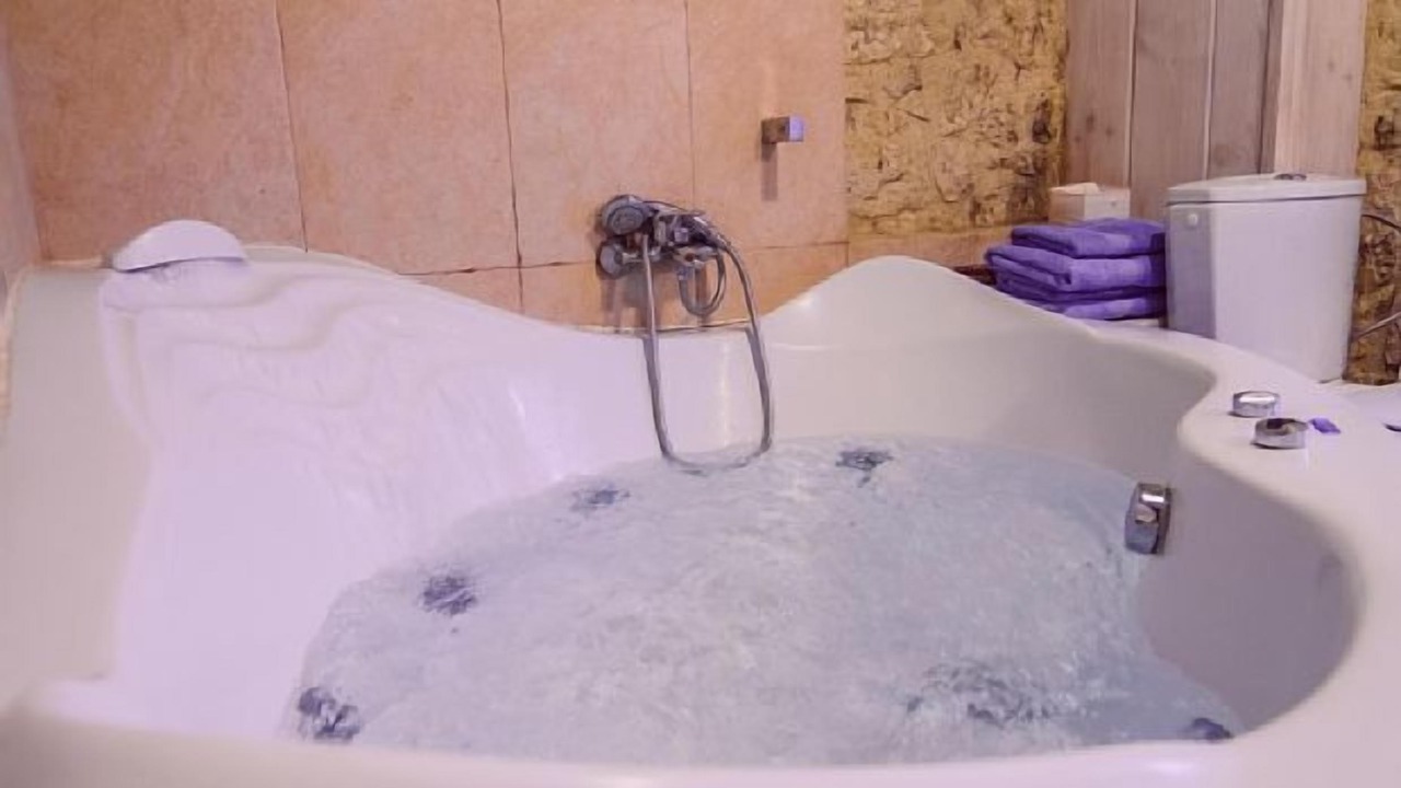 Photo of Bathroom in Quintana de Valdivielso