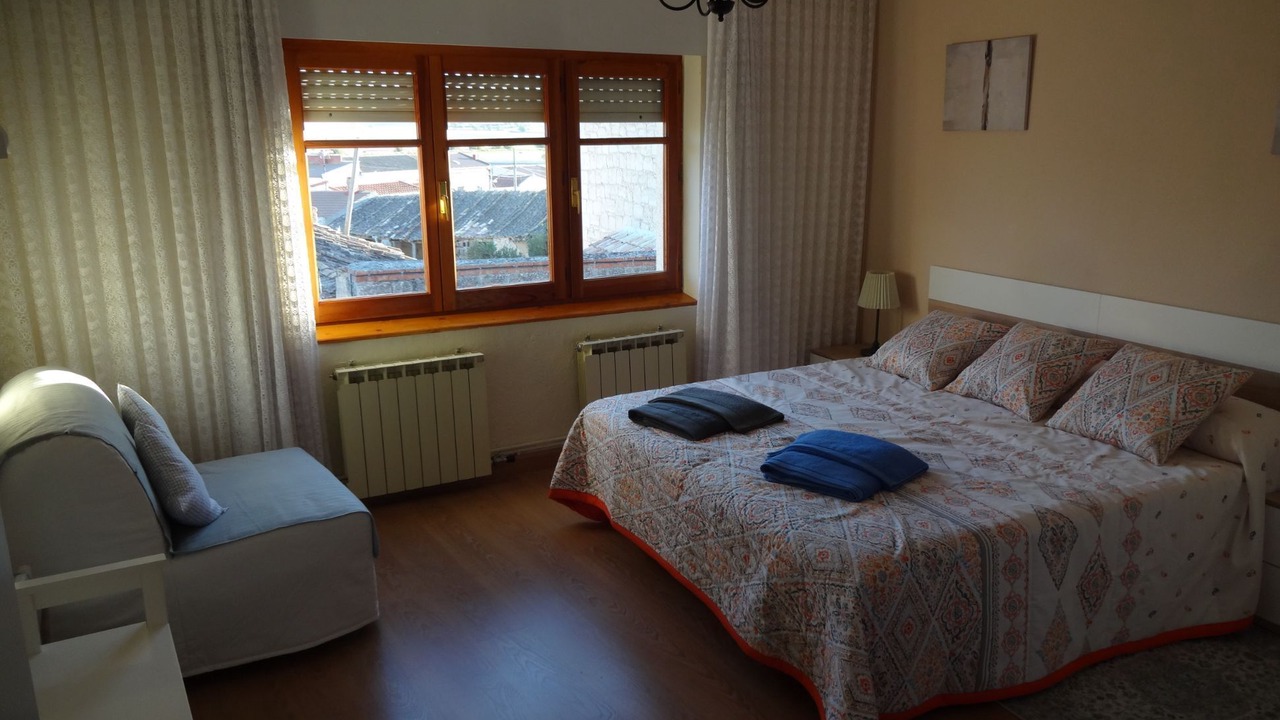 Photo of Bedroom in Pina de Esgueva