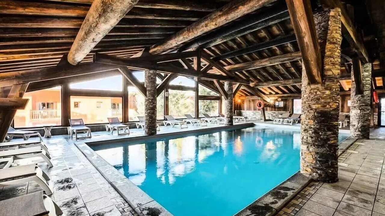 Photo of Outdoor in Arc-1800