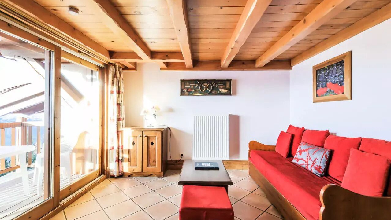 Photo of Livingroom in Arc-1800