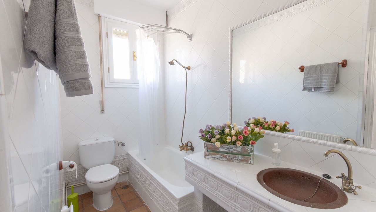 Photo of Bathroom in Brihuega