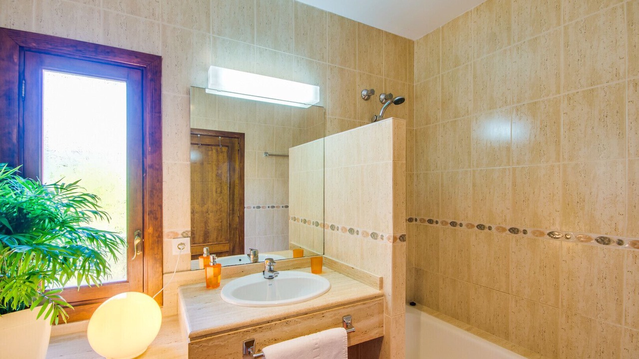 Photo of Bathroom in Can Picafort