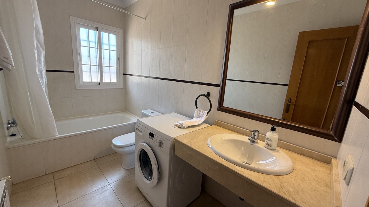Photo of Bathroom in Chimenea