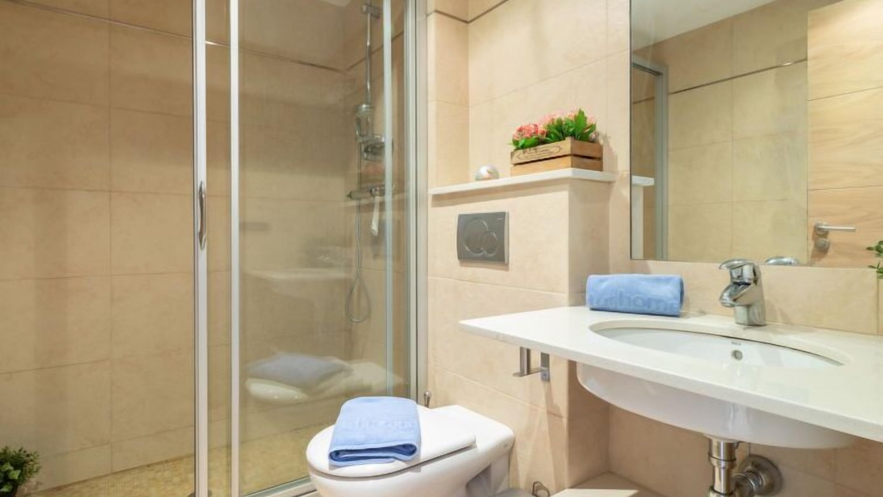 Photo of Bathroom in Empuriabrava