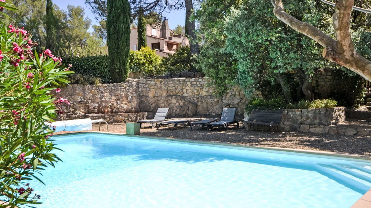 Photo of Outdoor in Fuveau
