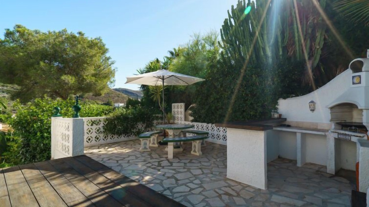 Photo of Outdoor in Arnella