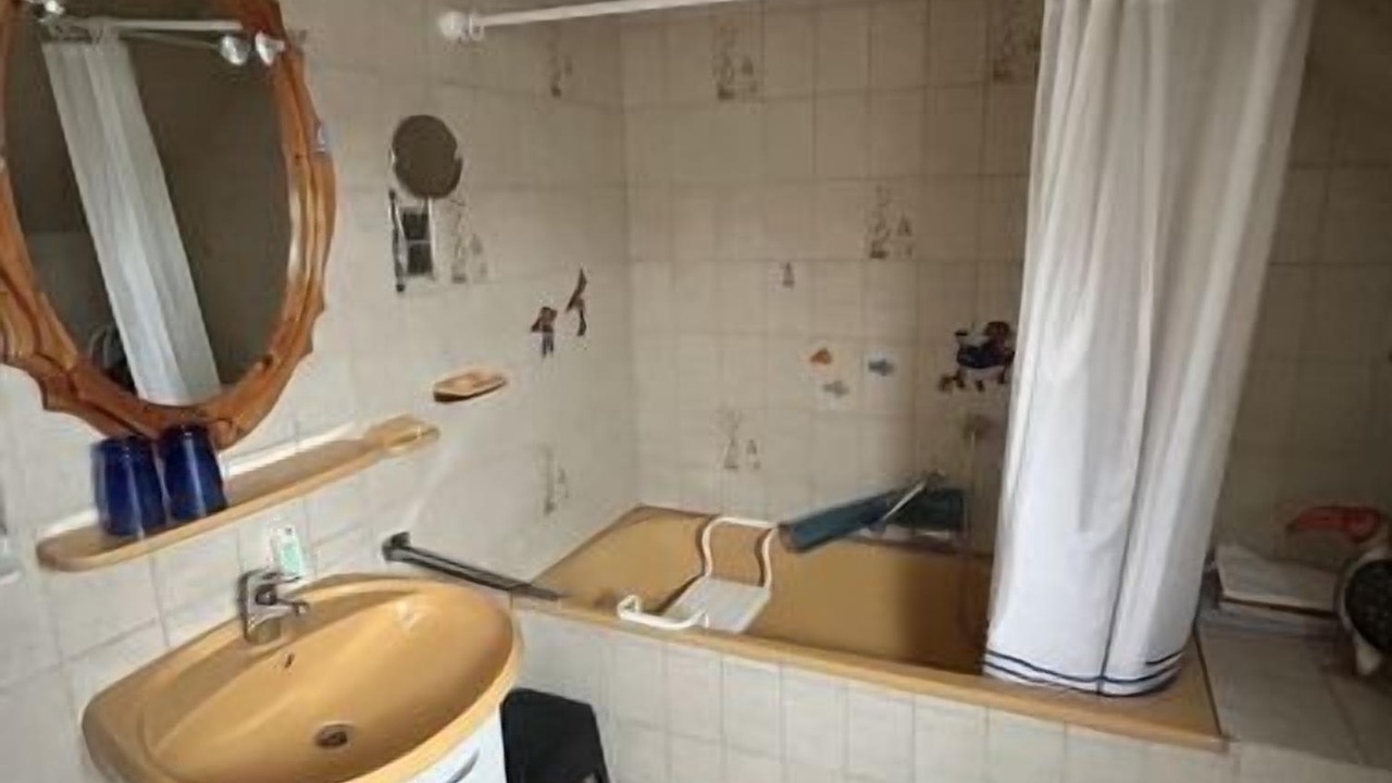 Photo of Bathroom in Woquard