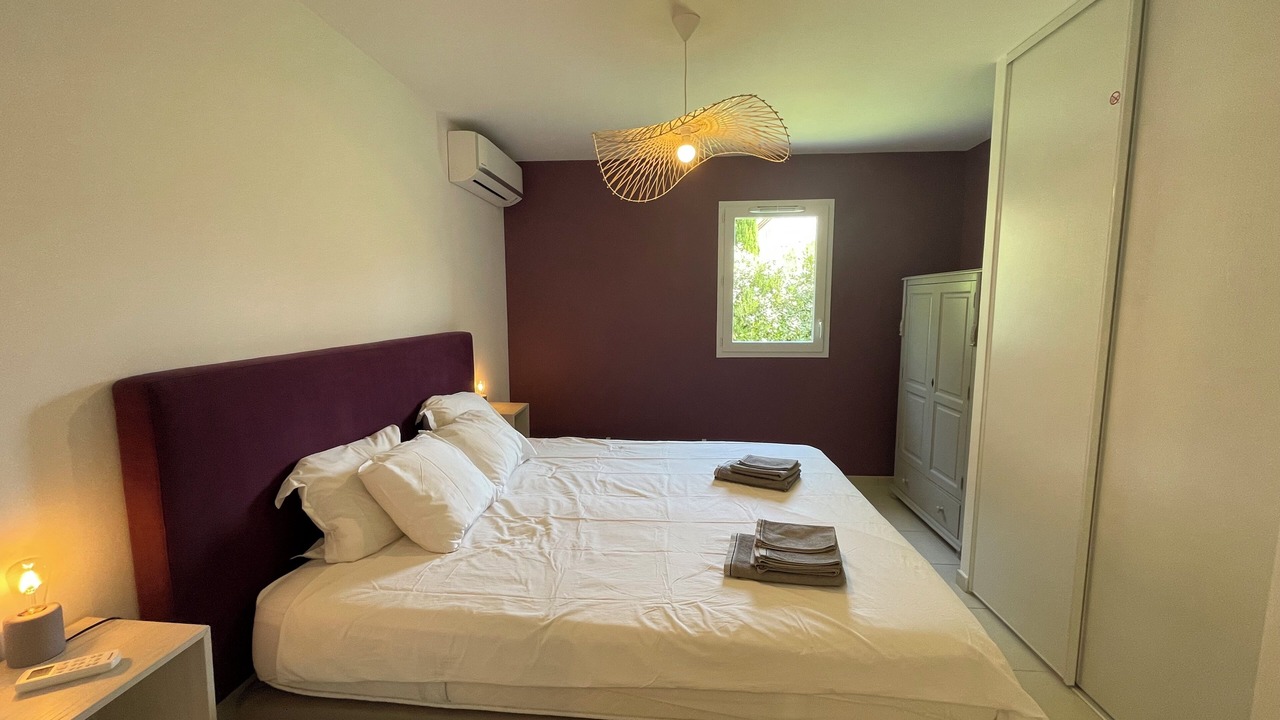 Photo of Bedroom in Paradou