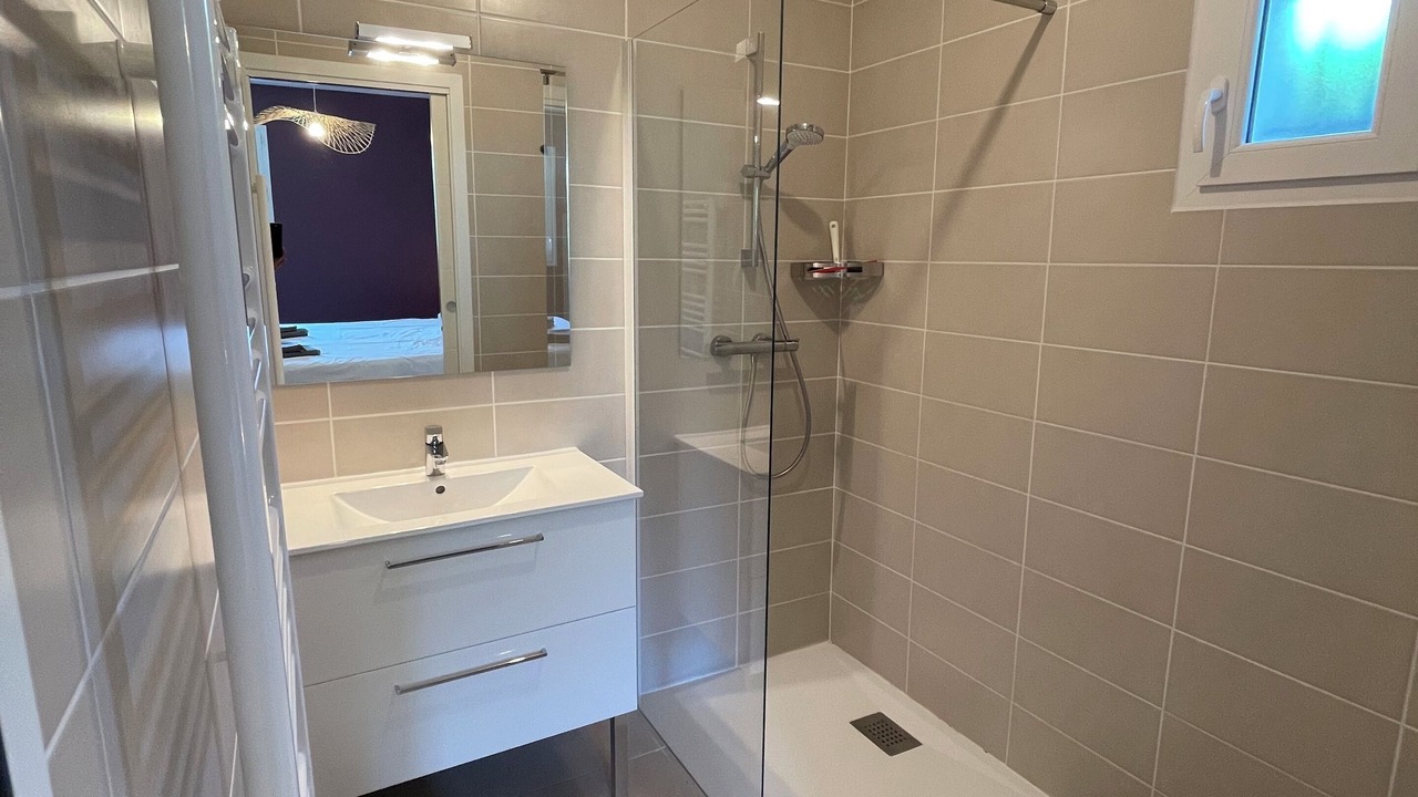 Photo of Bathroom in Paradou