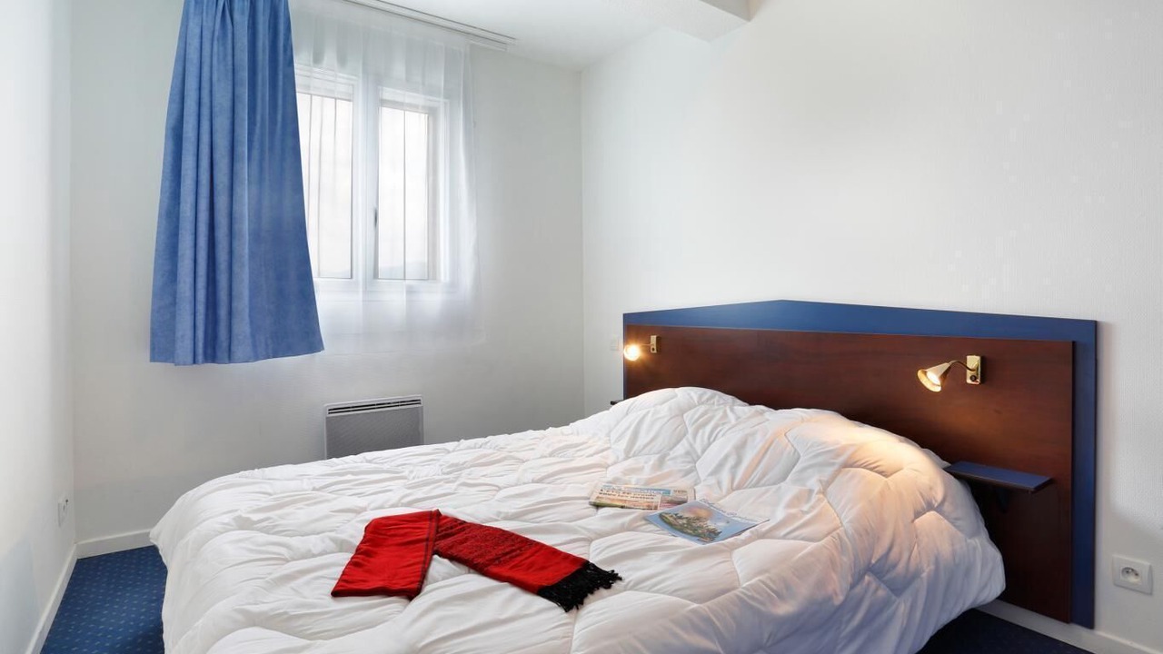 Photo of Bedroom in Pyrenees 2000
