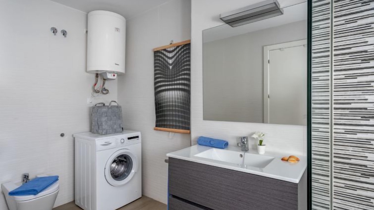 Photo of Bathroom in Carihuela