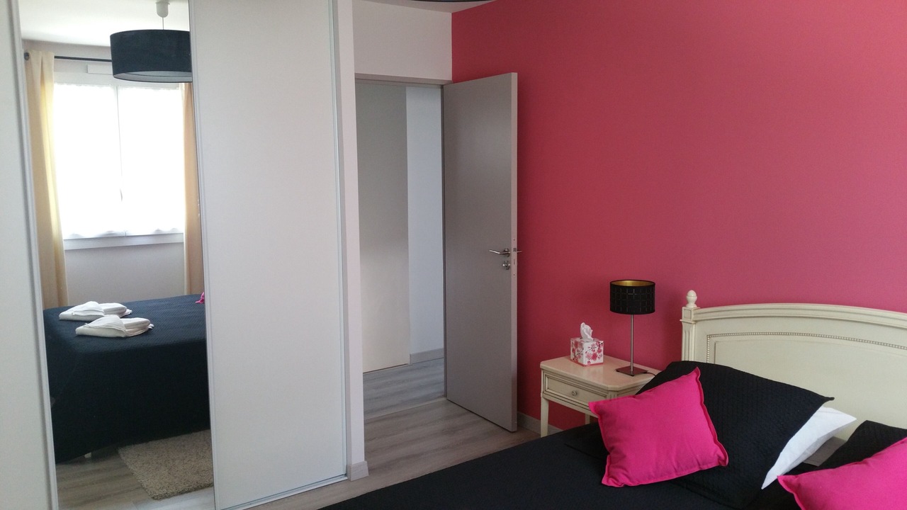 Photo of Bedroom in Carnoux-en-Provence