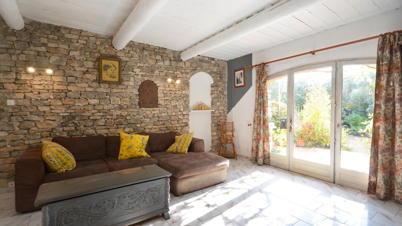 Photo of Livingroom in Croagnes