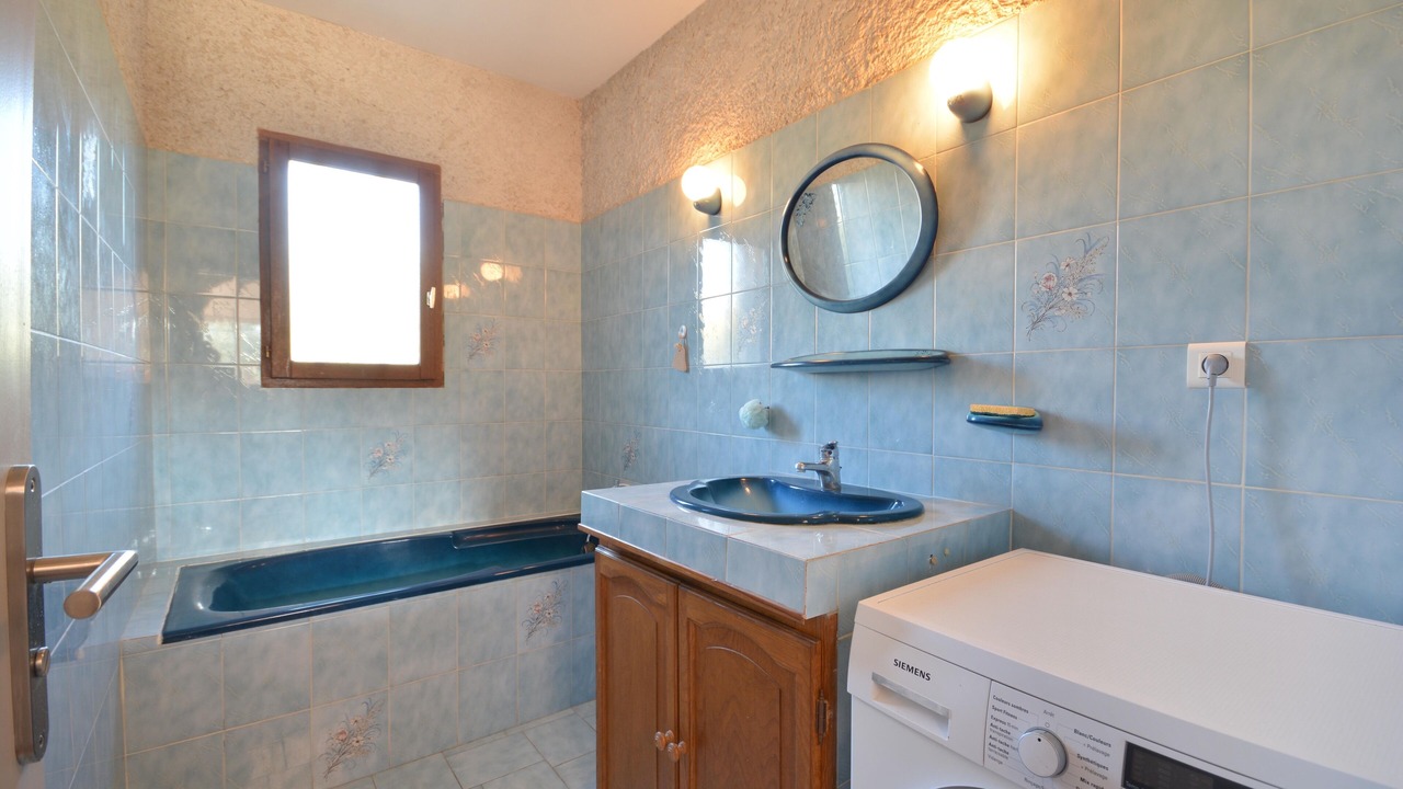 Photo of Bathroom in Croagnes