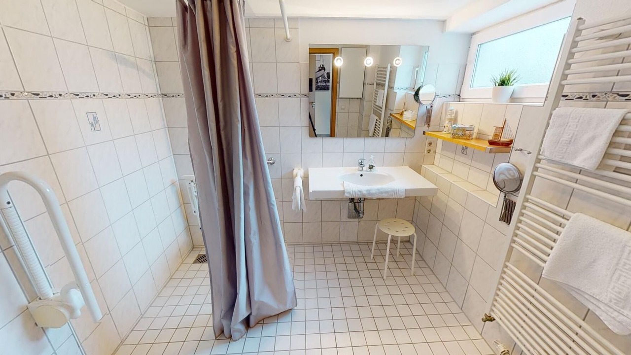 Photo of Bathroom in Laboe