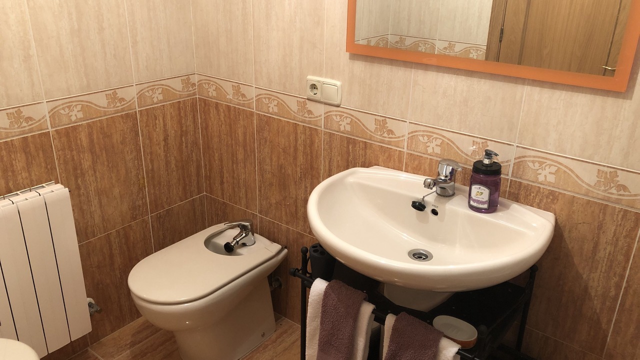 Photo of Bathroom in Platina