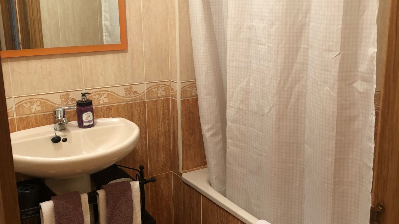 Photo of Bathroom in Platina