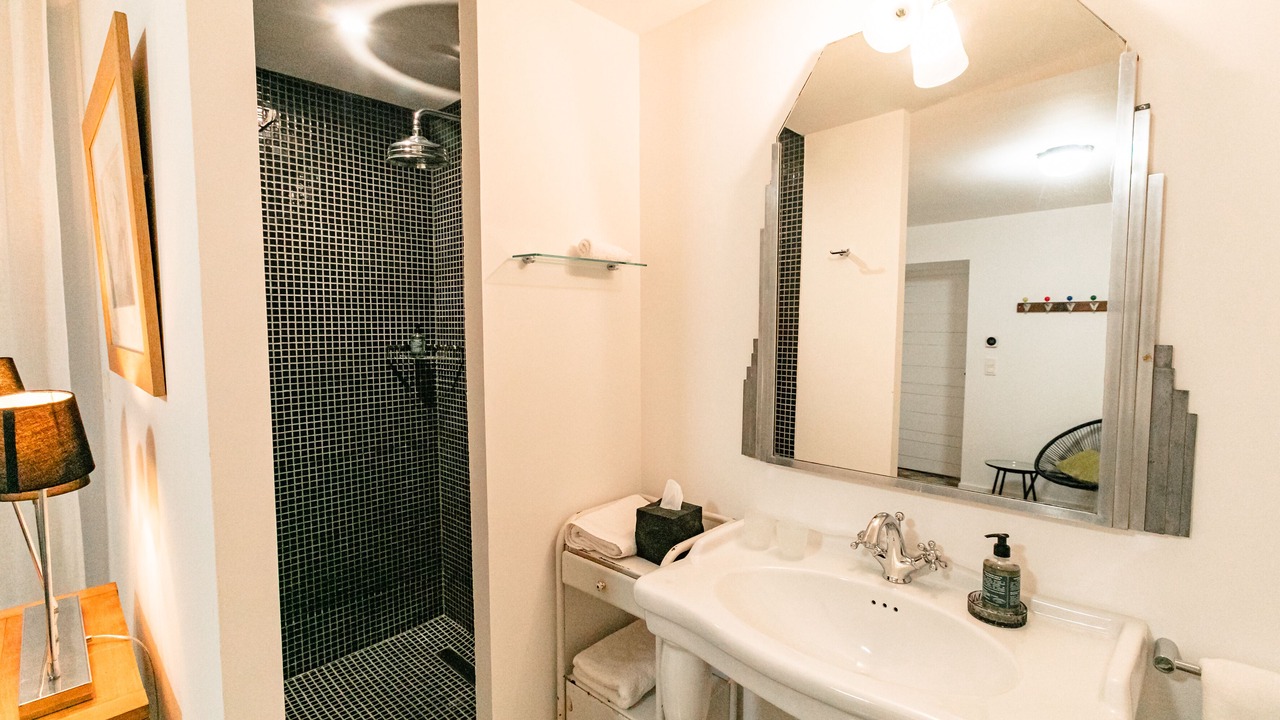 Photo of Bathroom in Maillane