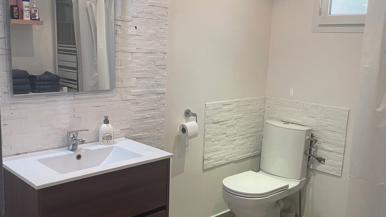 Photo of Bathroom in Merindol