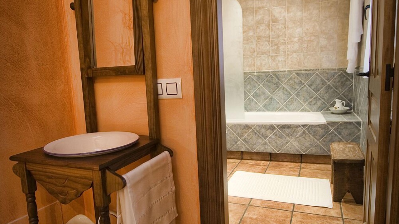 Photo of Bathroom in Pollos