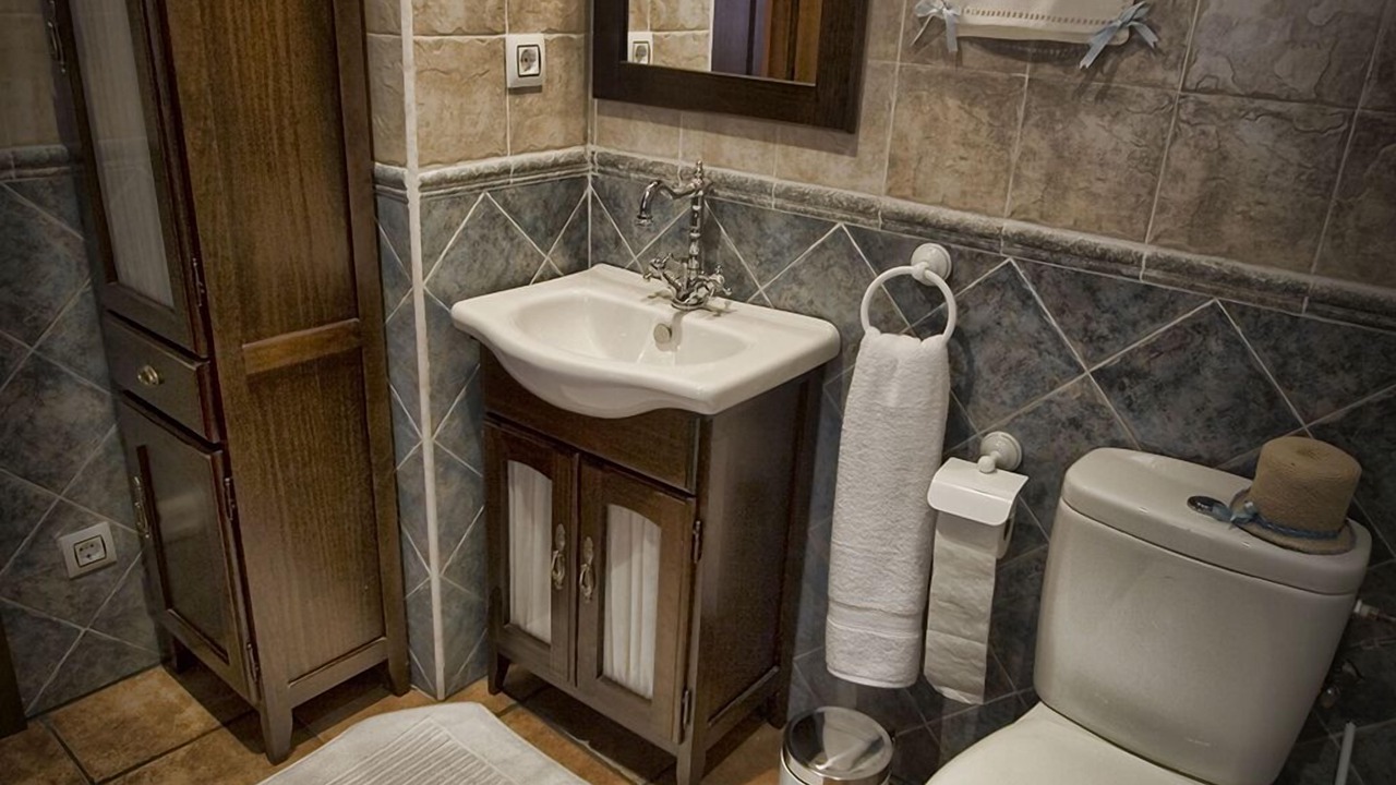 Photo of Bathroom in Pollos