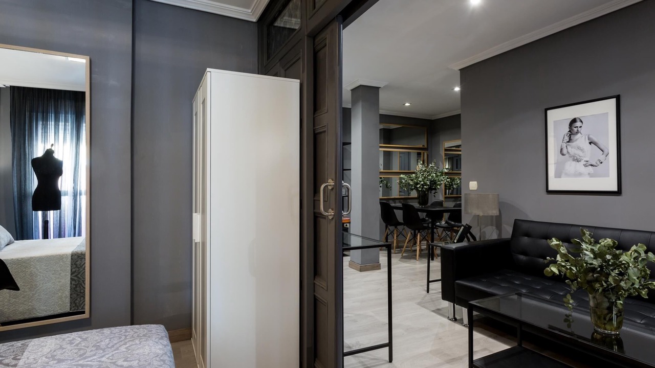 Photo of Livingroom in Alameda