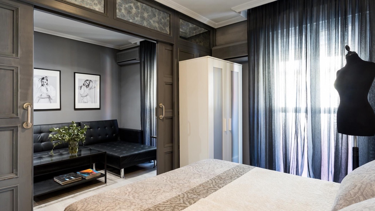 Photo of Bedroom in Alameda