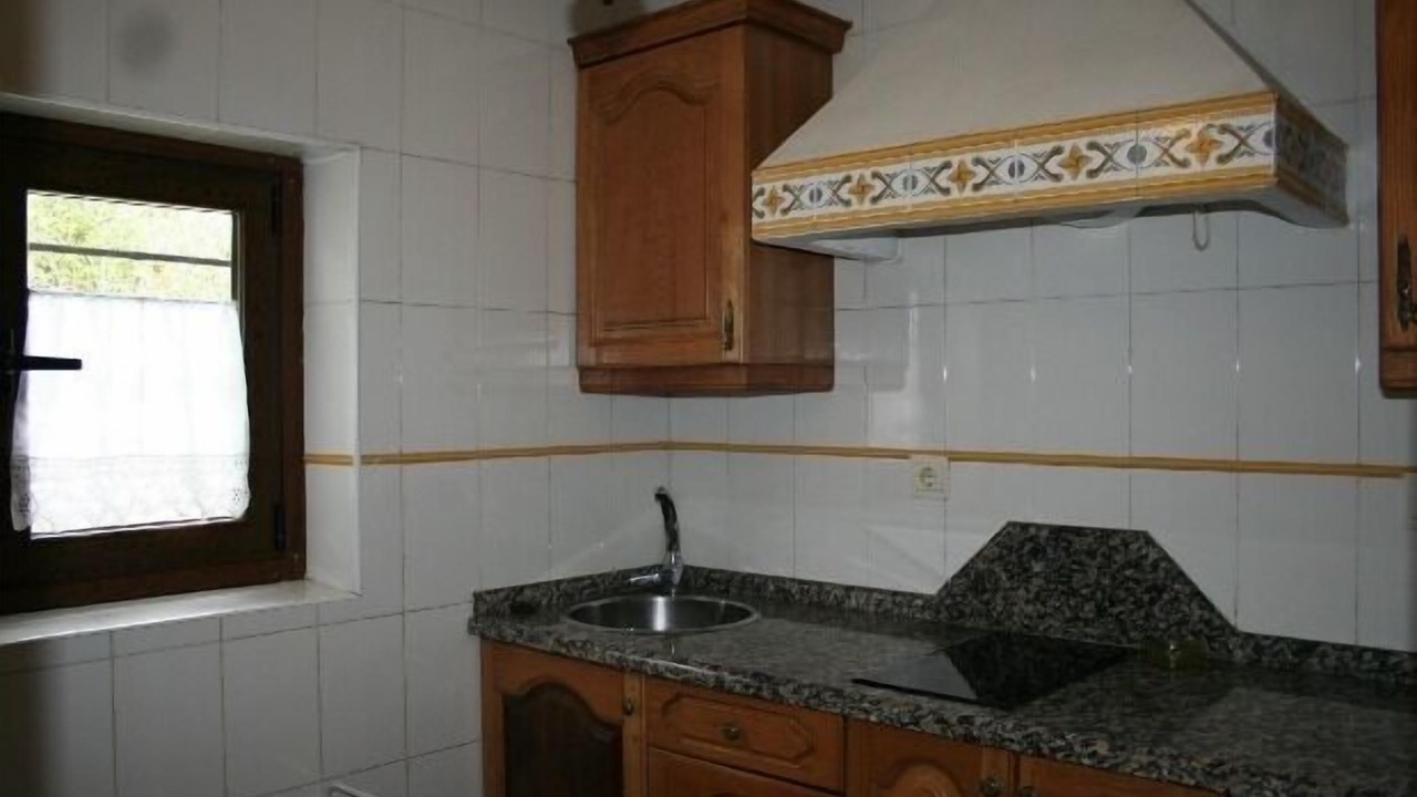 Photo of Kitchen in Villaluenga de la Vega
