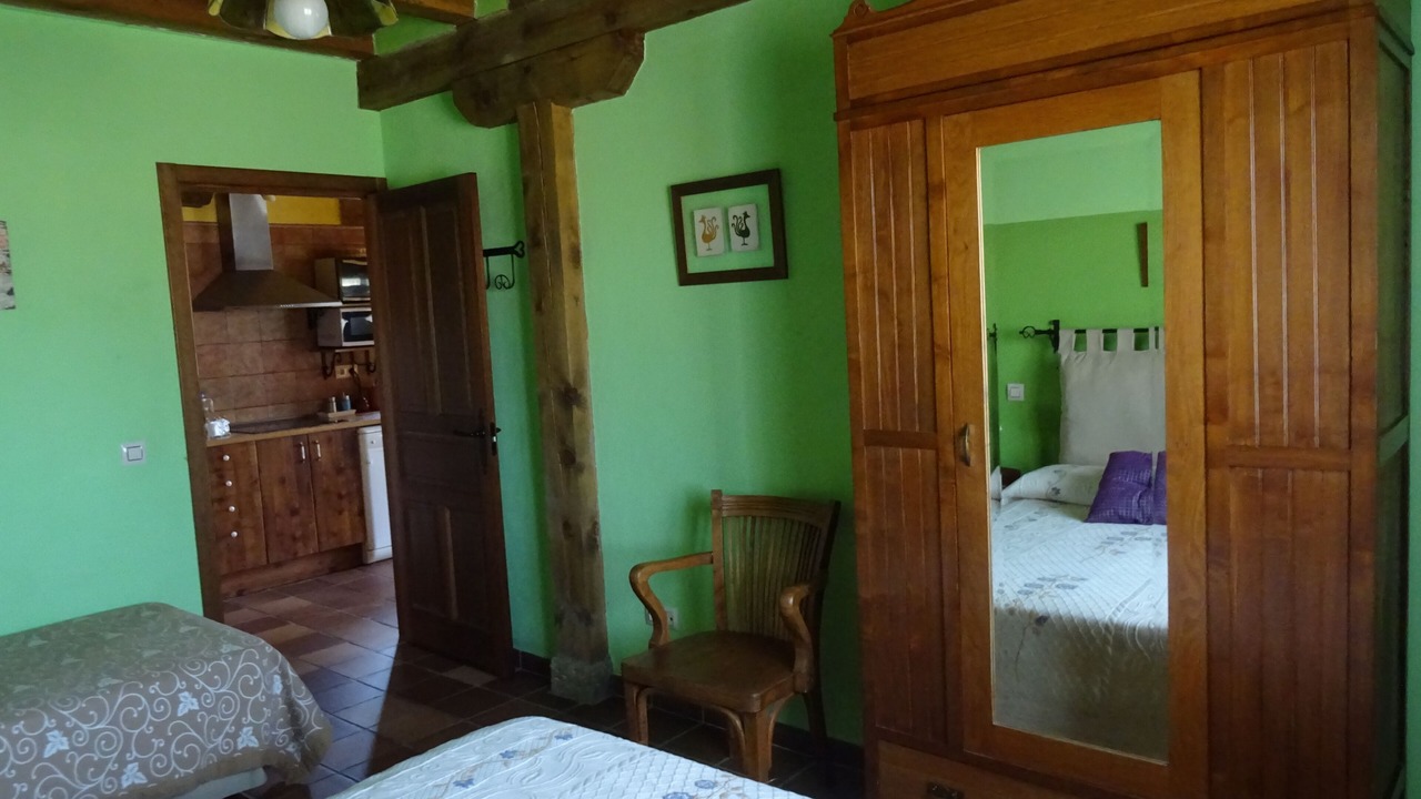 Photo of Bedroom in Losana de Piron
