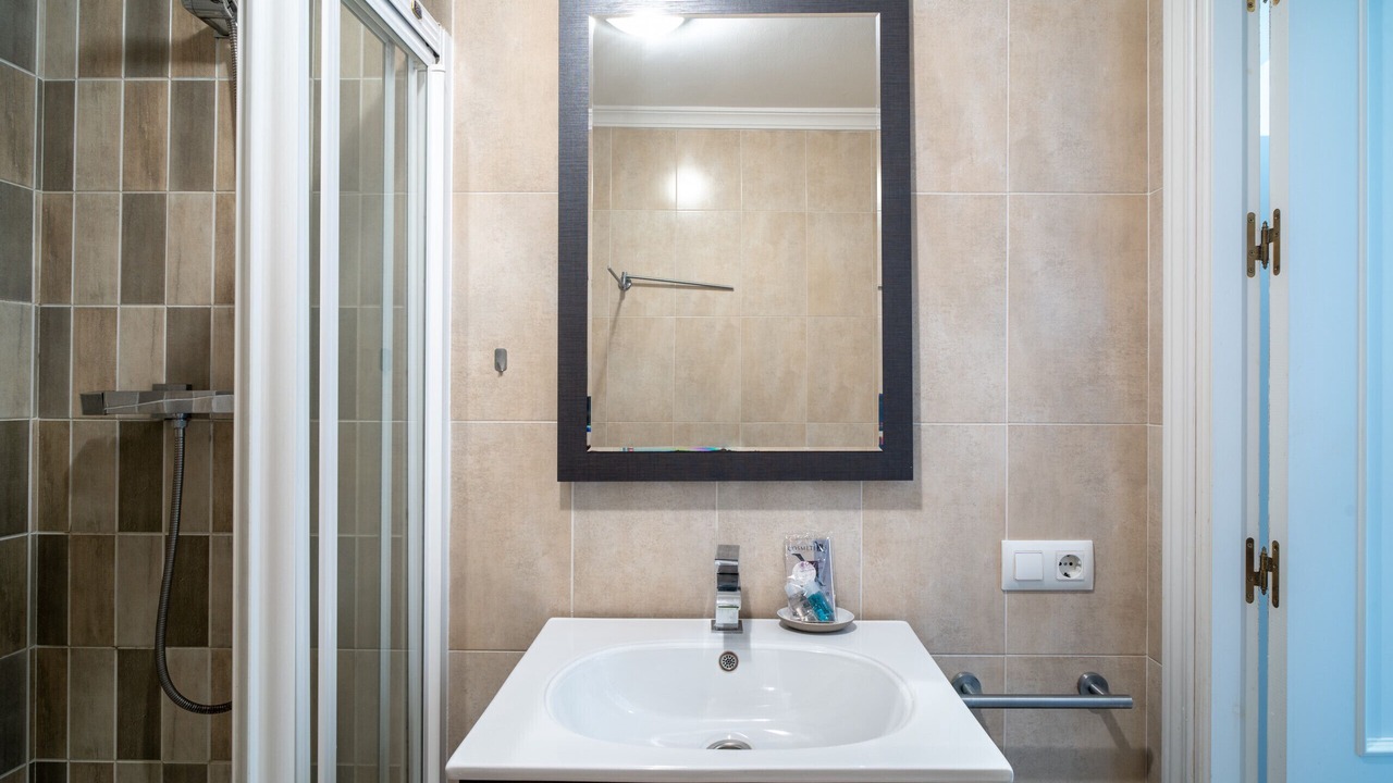 Photo of Bathroom in Nerja City Centre
