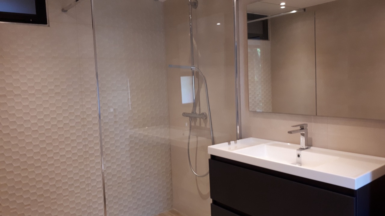 Photo of Bathroom in Salon-de-Provence