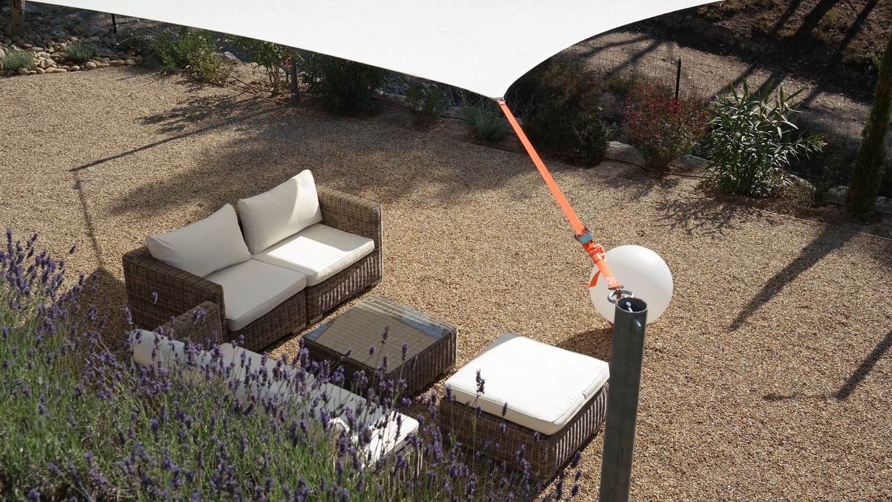 Photo of Outdoor in Pont Royal