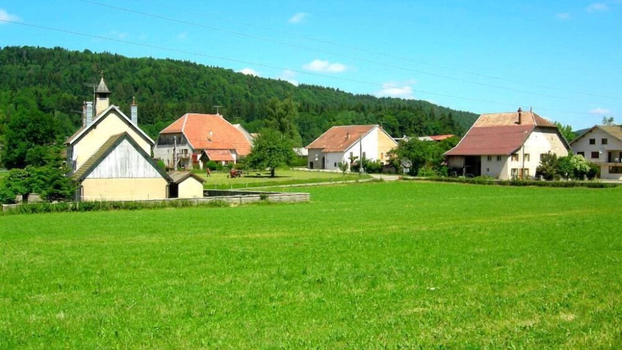 Photo of Outdoor in Bourg-de-Sirod