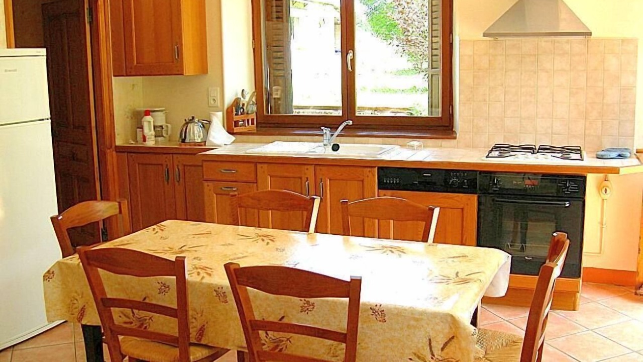 Photo of Kitchen in Bourg-de-Sirod