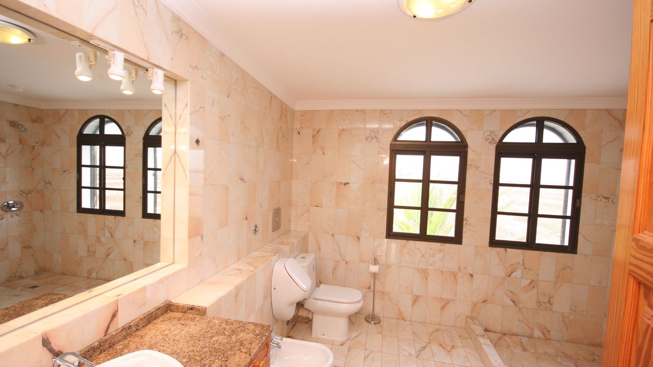 Photo of Bathroom in Charco del Palo