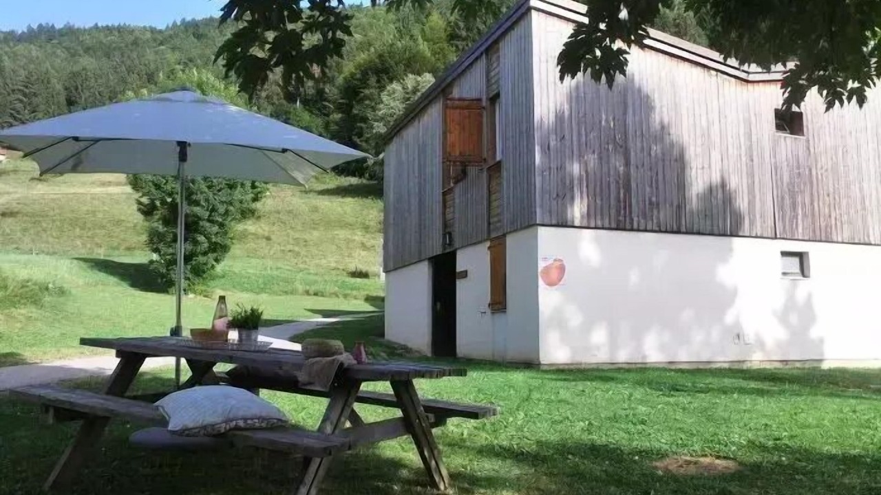 Photo of Outdoor in Lelex