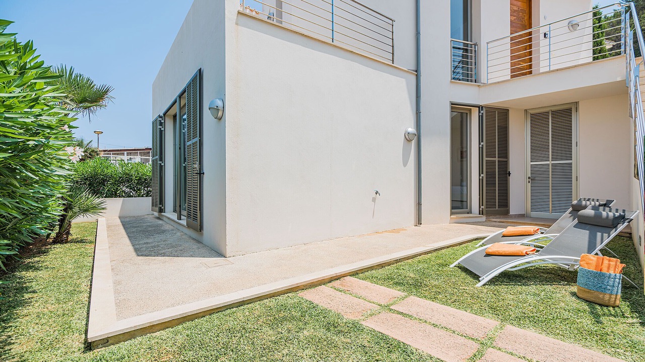 Photo of Patio Balcony in Cala San Vicente