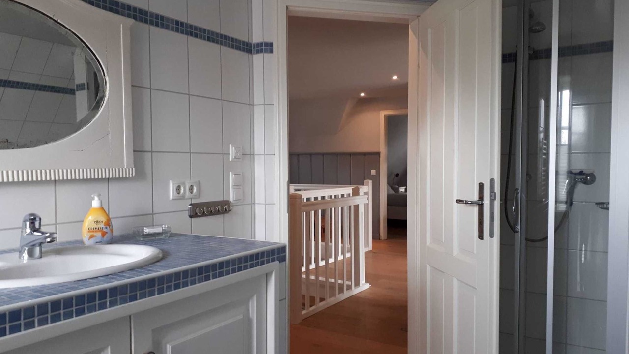 Photo of Bathroom in Suderende