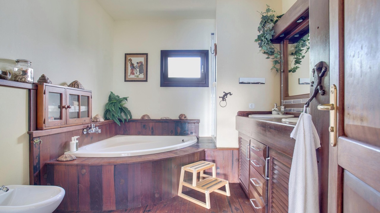 Photo of Bathroom in Costa Teguise