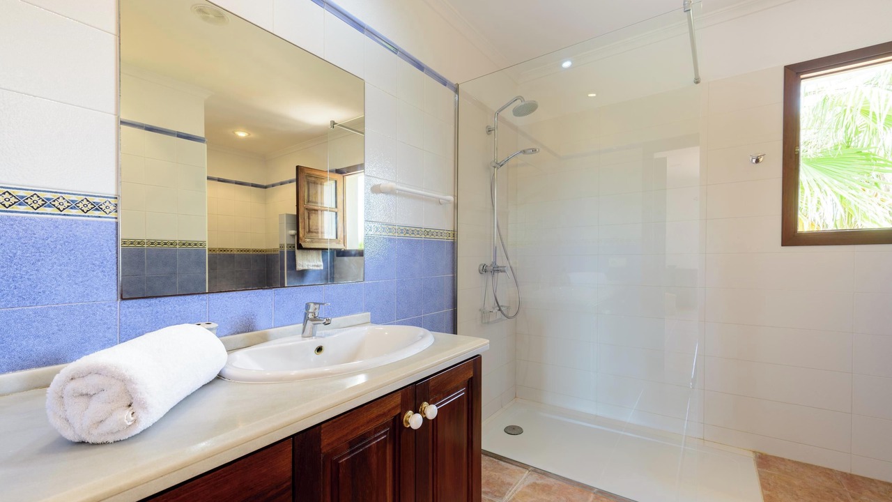 Photo of Bathroom in Es Canar