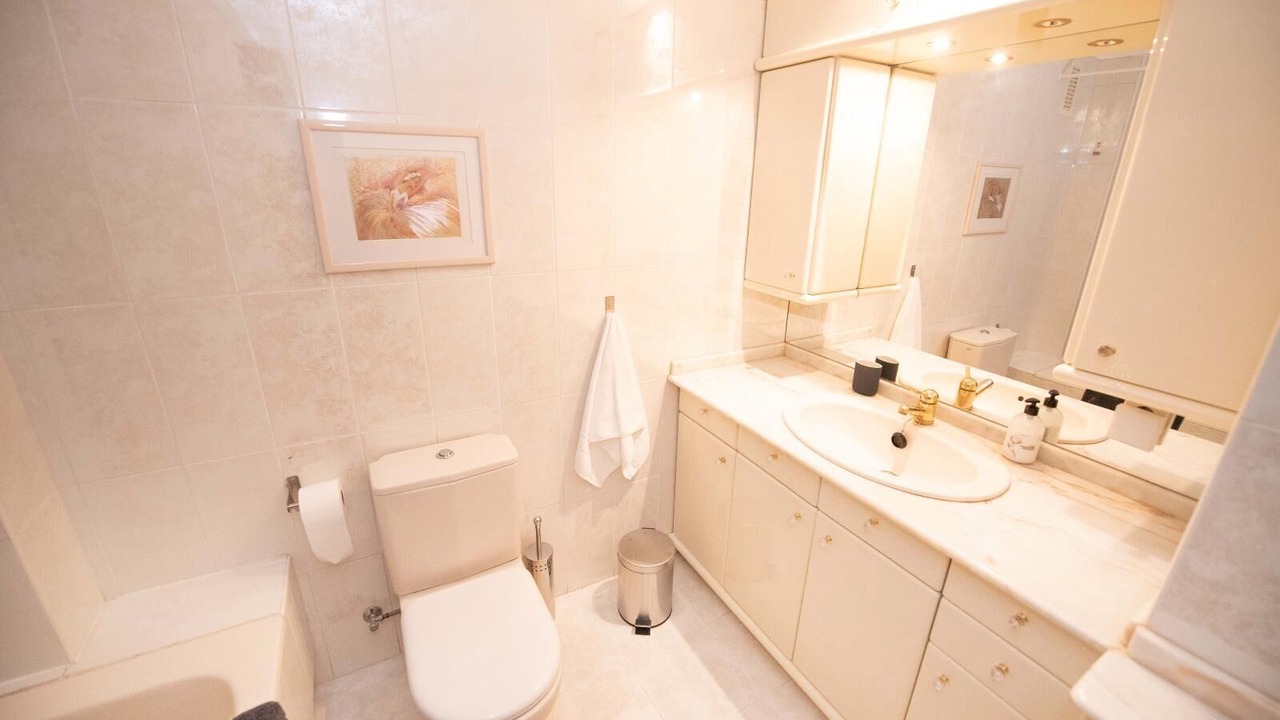 Photo of Bathroom in Valladolid City Centre