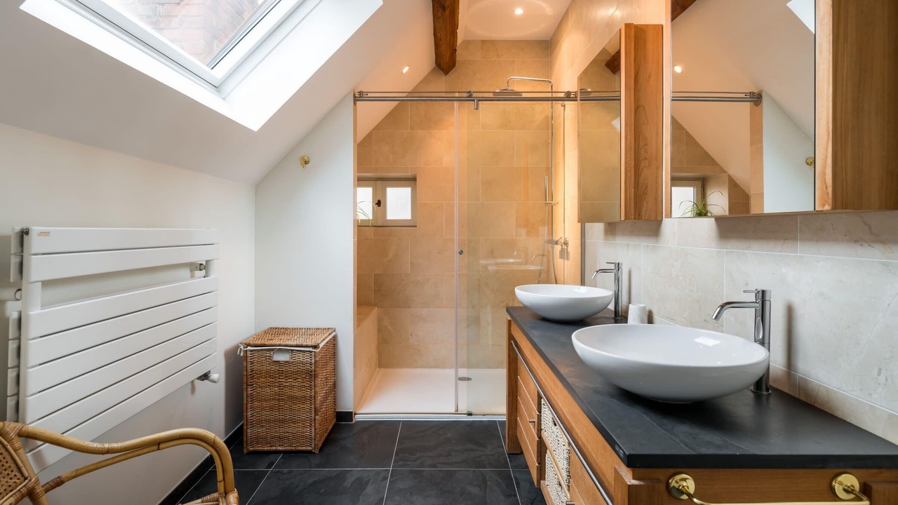 Photo of Bathroom in Tassin-la-Demi-Lune