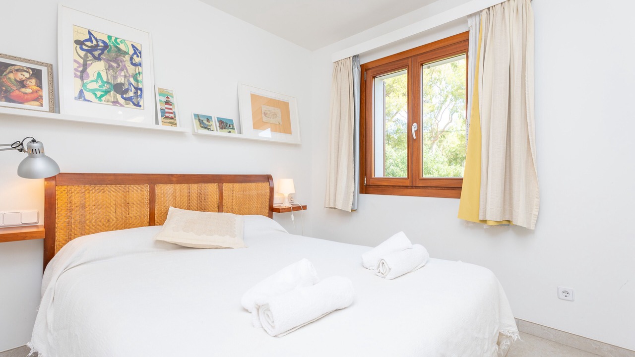 Photo of Bedroom in Marina Manresa