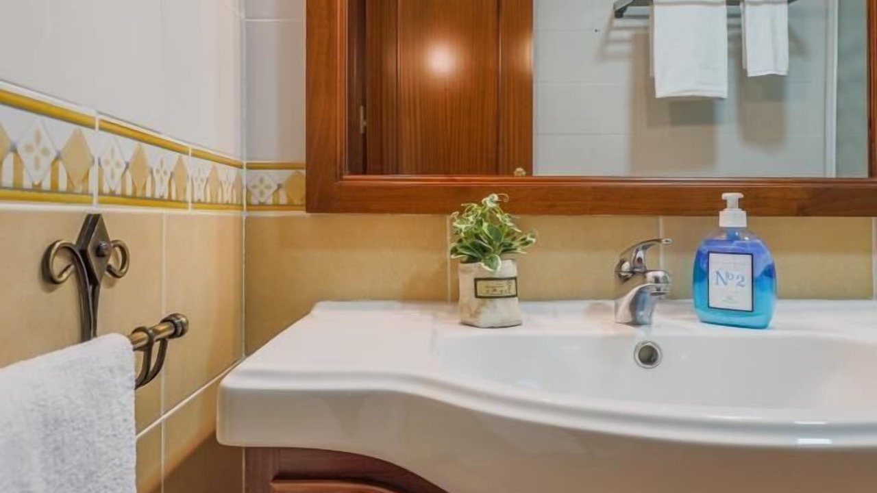 Photo of Bathroom in Poligono Sur